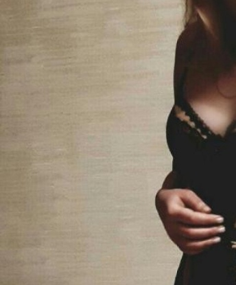 ✨ У меня есть все, чтобы сделать твои самые смелые мечты реальностью. 💋
Я предлагаю широкий спектр услуг, которые подарят тебе незабываемый опыт и максимум удовольствия. 🌹 Я могу быть твоей страстной и чувственной любовницей, умелой и нежной массажисткой, или провести с тобой легкую и приятную беседу. 💫
Мои возможности не знают границ! Позволь себе окунуться в мир наслаждения и ощутить истинное удовлетворение. 🔥 Мои клиенты в Москве всегда возвращаются ко мне снова и снова, потому что я знаю, как доставить им настоящее удовольствие. 💯
Доверься моей опытности, страсти и теплоте. 🔥🌹 Забудь обо всех заботах и позволь заботиться о себе только мне. Ты заслуживаешь только лучшего, и я готова предоставить это. 💎
Ознакомься с моими фото и отзывами, чтобы убедиться в моей красоте и профессионализме. 💃 Не упусти возможность попробовать настоящее блаженство со мной. 🌟 Жду твоего звон Даша